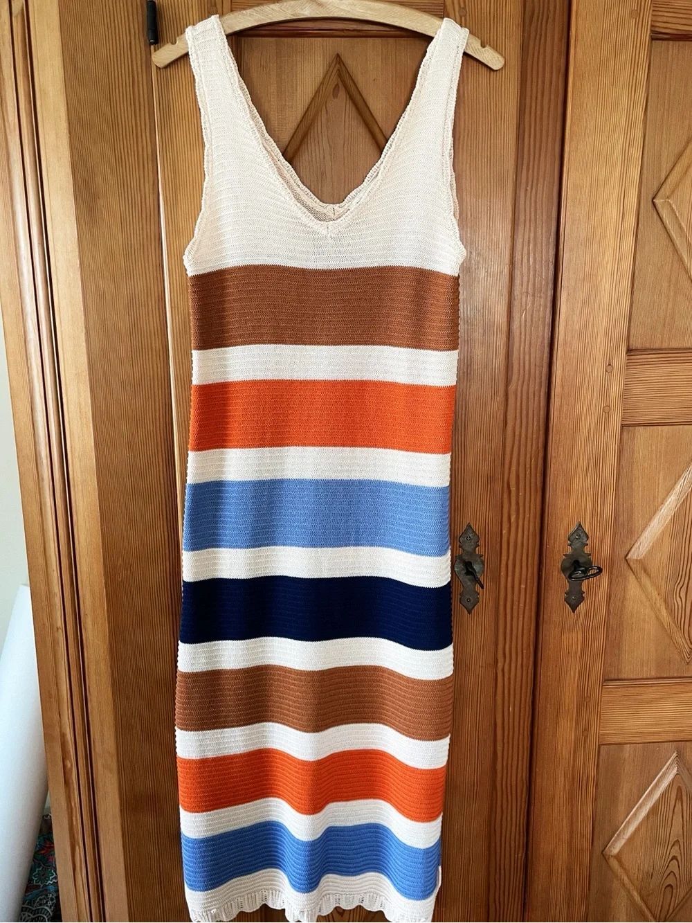 Surkana  NWOT Women’s Striped Knit Midi Dress in Cream, Orange, Blue & Navy M